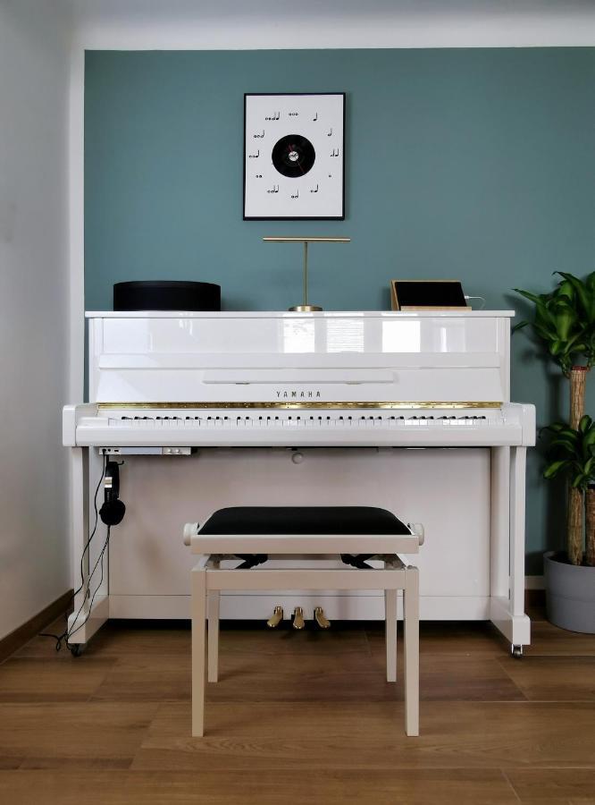 Neues City Center Piano Appartement Mit Netflix Klagenfurt am Woerthersee Exteriör bild