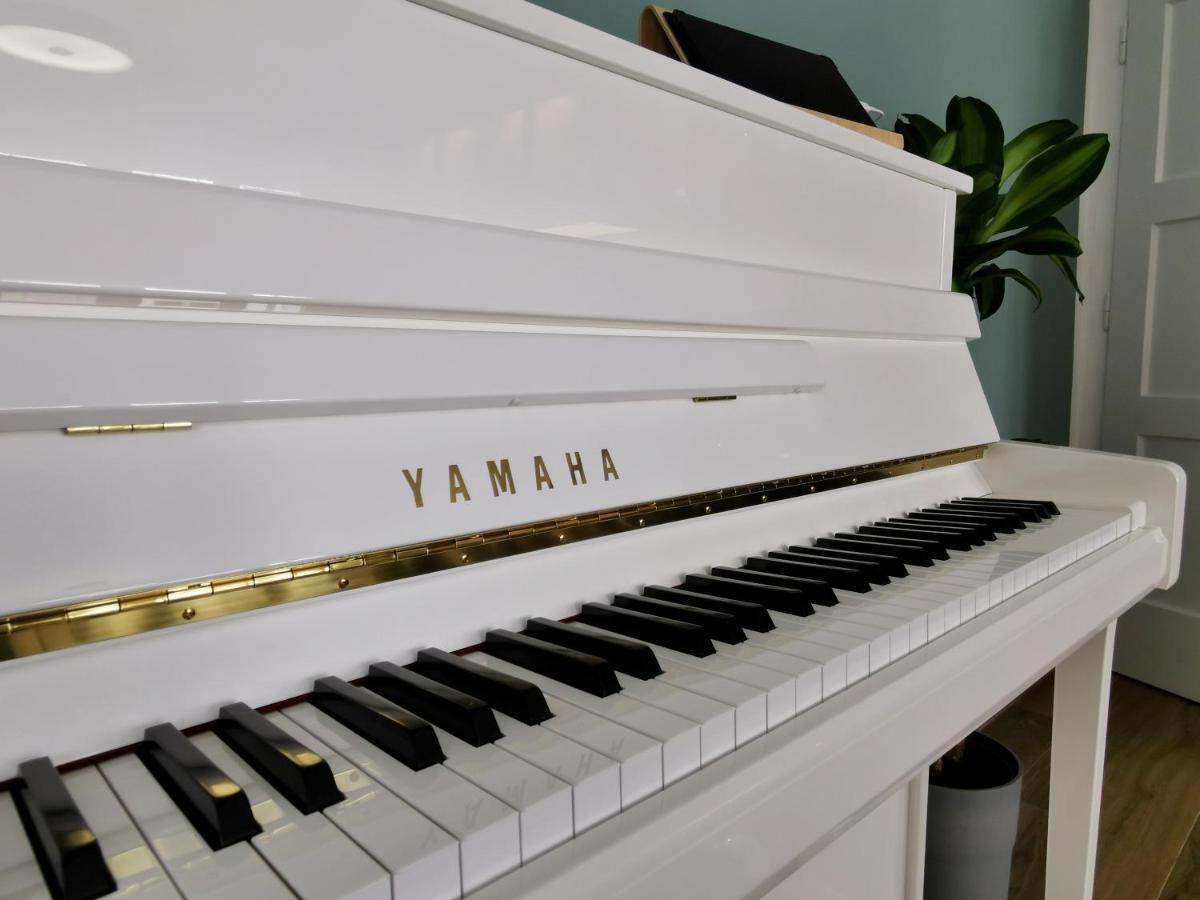 Neues City Center Piano Appartement Mit Netflix Klagenfurt am Woerthersee Exteriör bild
