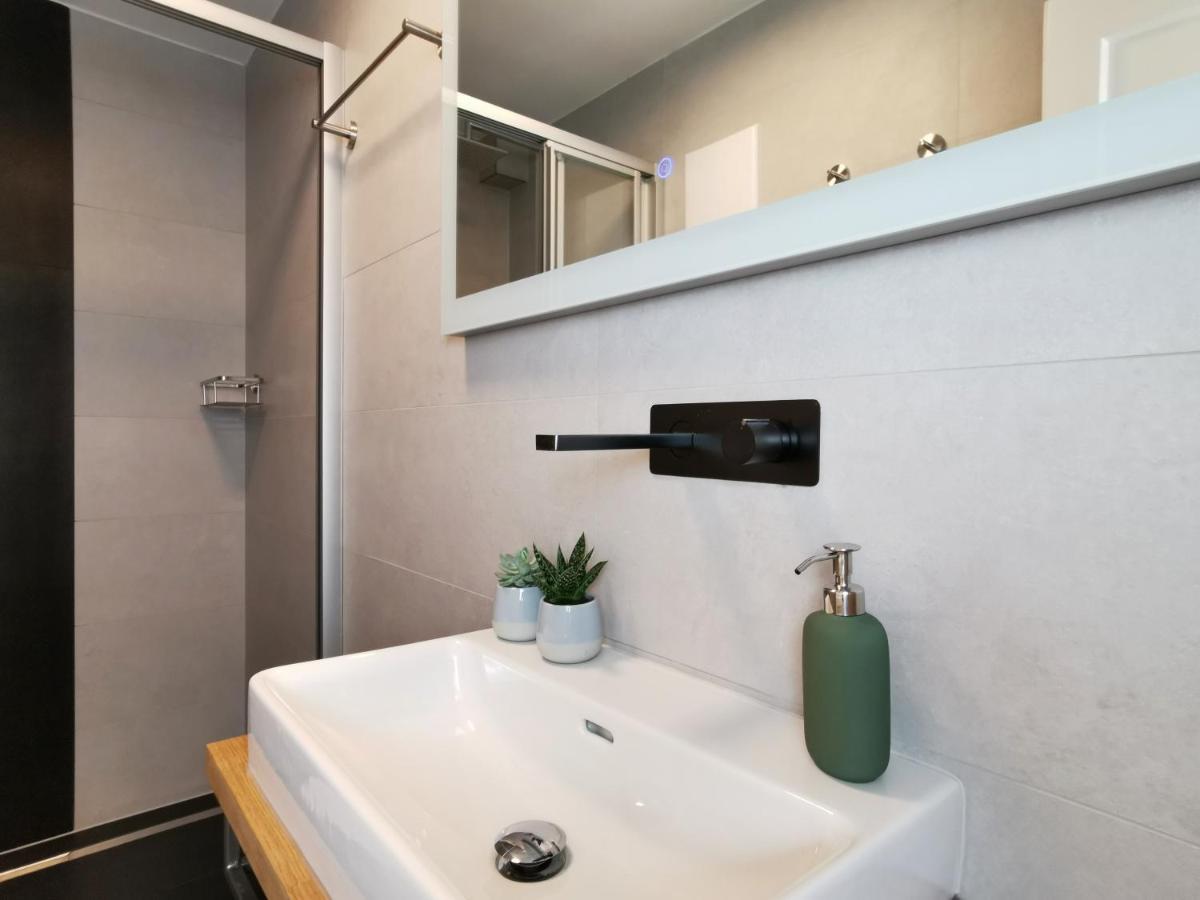 Neues City Center Piano Appartement Mit Netflix Klagenfurt am Woerthersee Exteriör bild